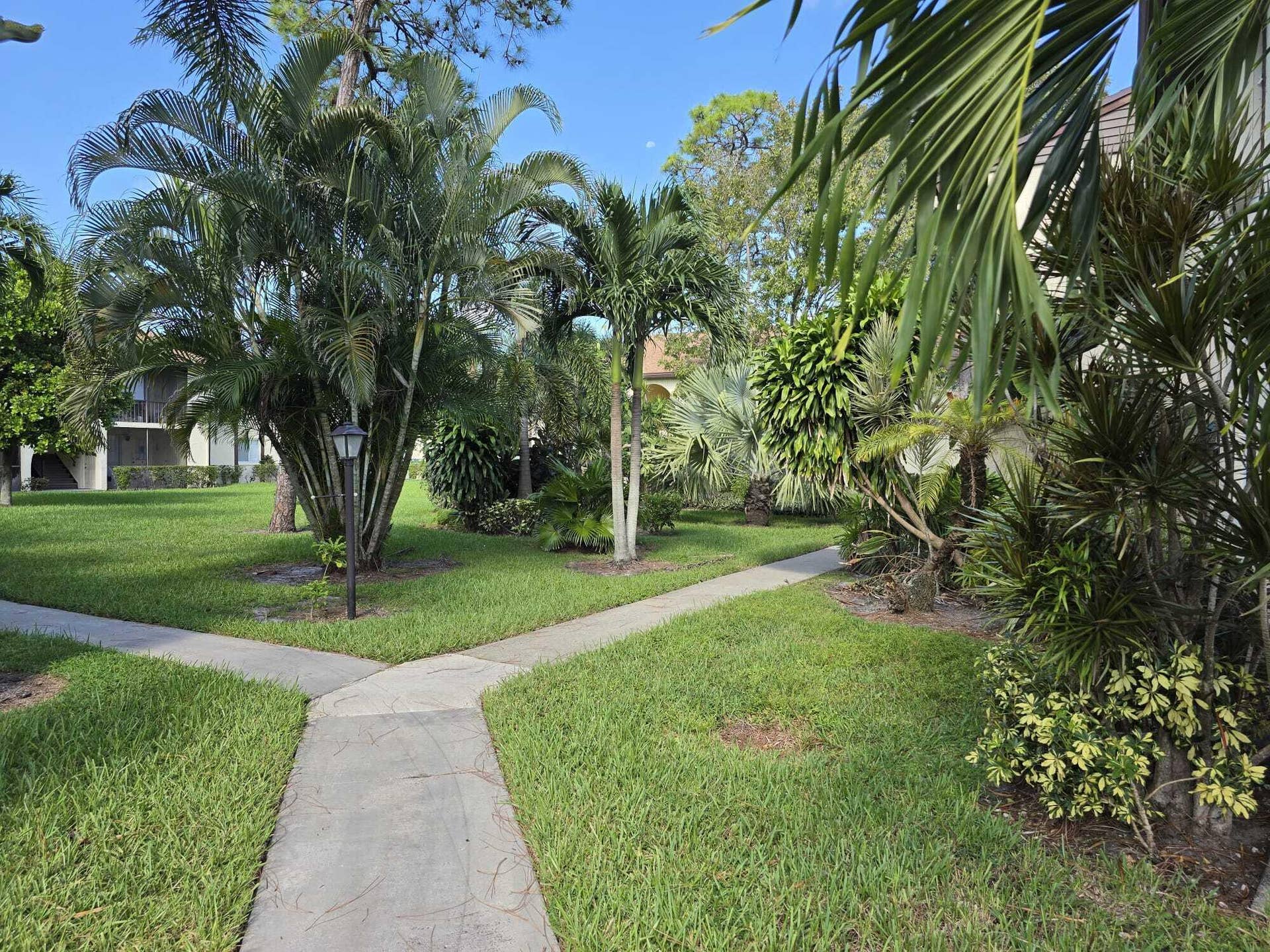 2907 ASHLEY Drive W, #A, West Palm Beach, FL 33415 IMG-20240930-WA0024