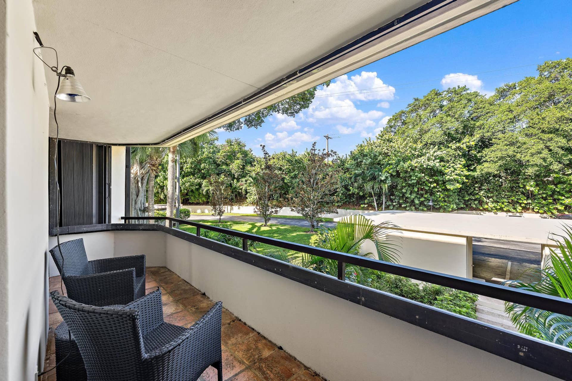 1124 Marine Way W D2R-24