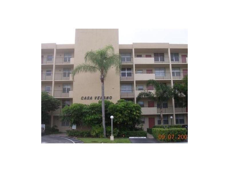 2400 NE 10th Street NE, #305, Pompano Beach, FL 33062 Photo 8