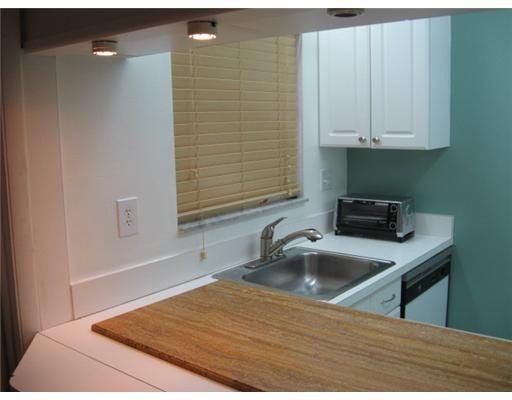 2400 NE 10th Street NE, #305, Pompano Beach, FL 33062 Photo 2