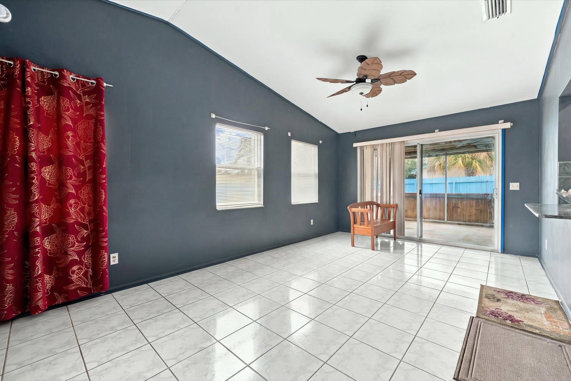 1362 SE BUCKINGHAM Terrace, Port St Lucie, FL 34952 CVM_010