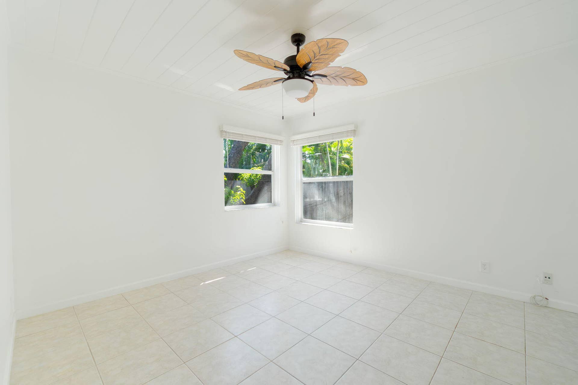 10-web-or-mls-DSC02495