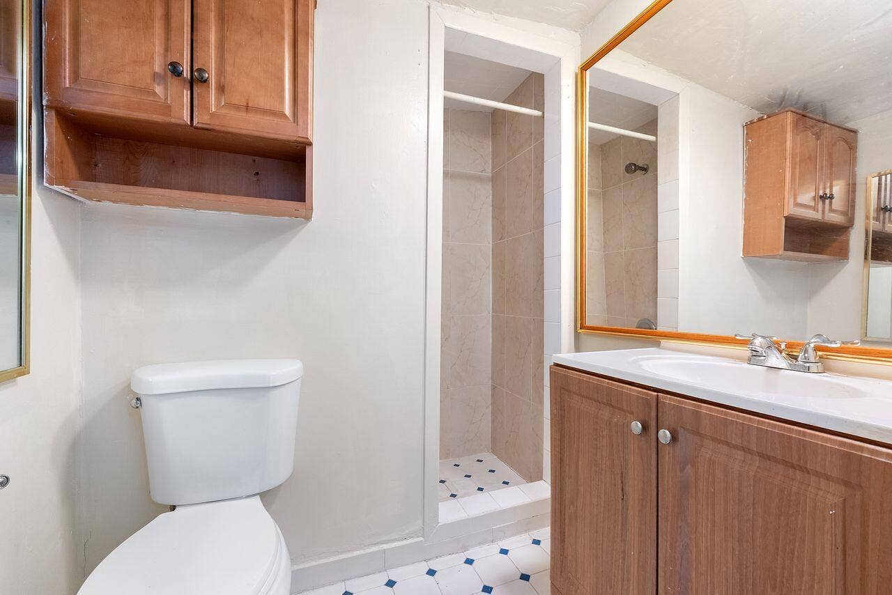 1302 SW 22ND Avenue, Fort Lauderdale, FL 33312 Bedroom Studio Bath