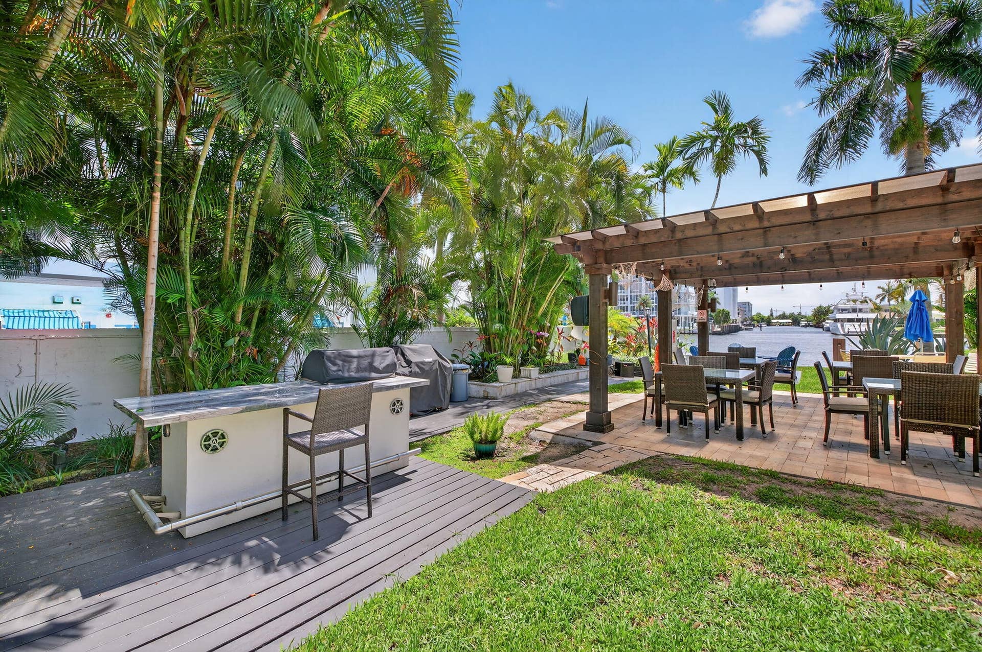 3233 NE 34TH, #1712, Fort Lauderdale, FL 33308 Pool Area