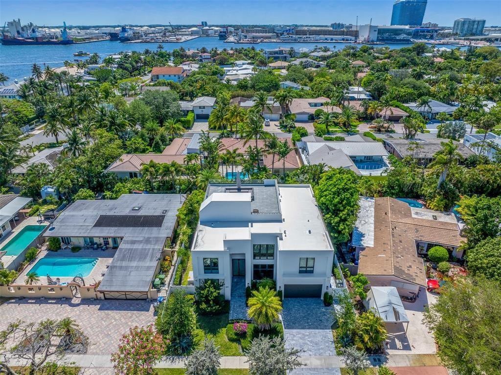 2001 Marietta Drive, Fort Lauderdale, FL 33316 Photo 80