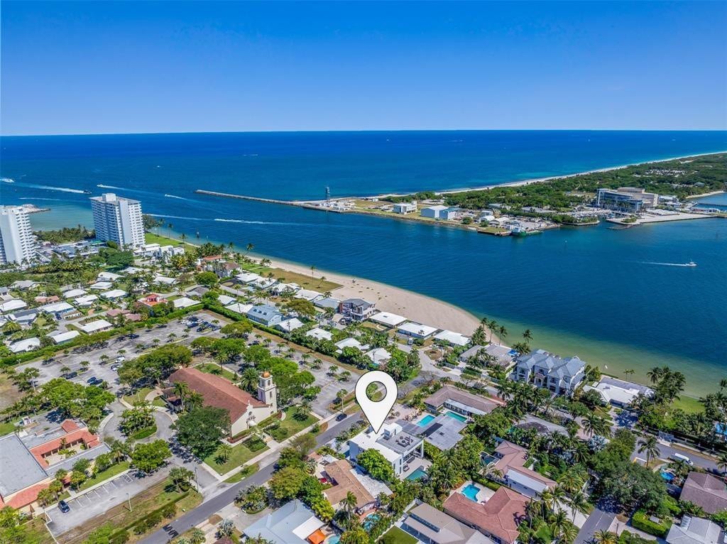 2001 Marietta Drive, Fort Lauderdale, FL 33316 Aerial View - walking distance to beach