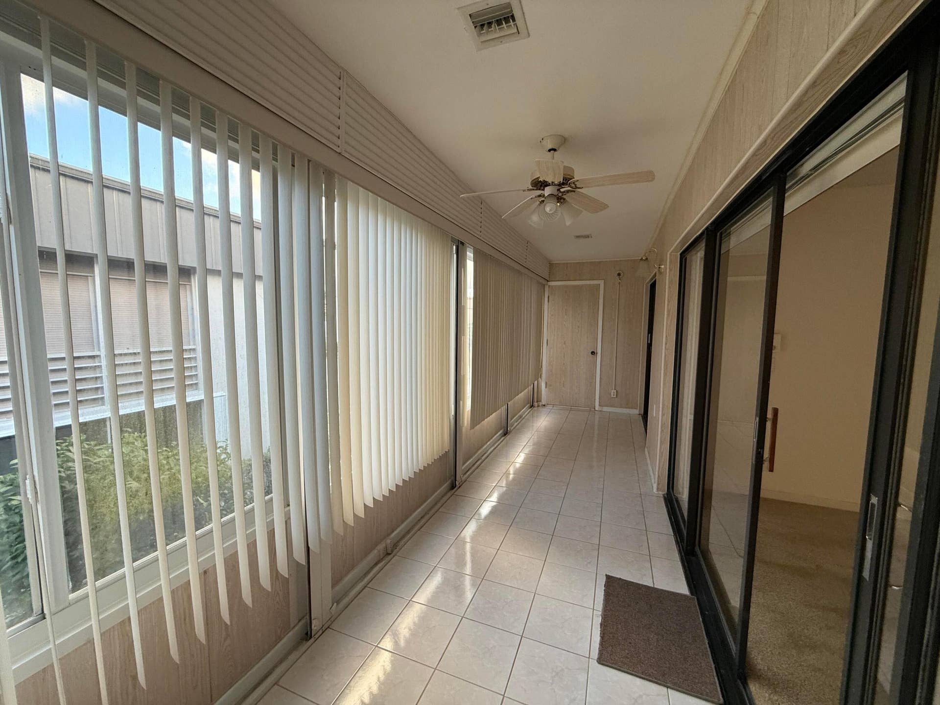 466 PIEDMONT J, Delray Beach, Delray Beach, FL 33484 Sun Room