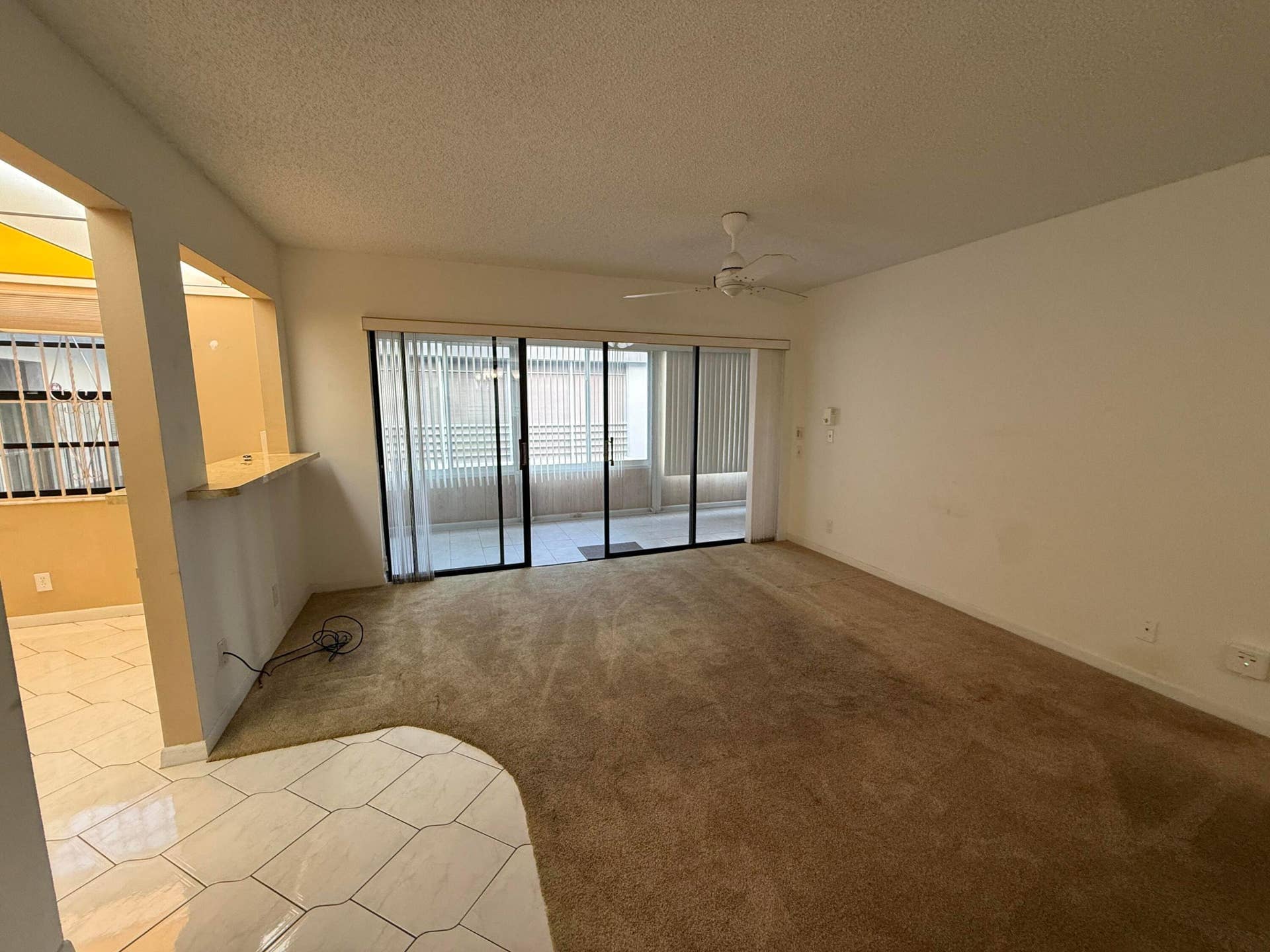 466 PIEDMONT J, Delray Beach, Delray Beach, FL 33484 Living Room