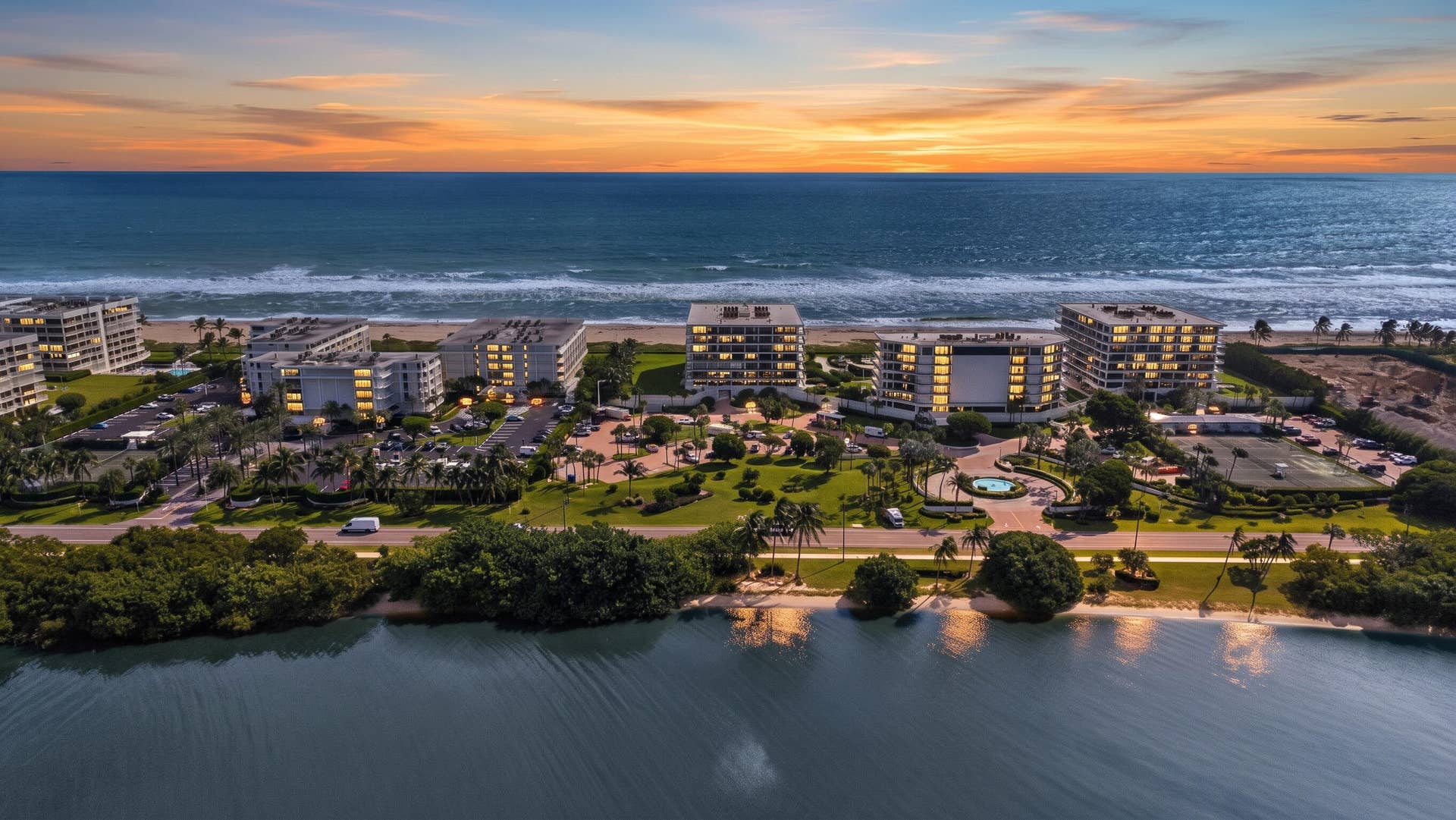 2660 S OCEAN Boulevard, #602N, Palm Beach, Palm Beach, FL 33480 Twilight