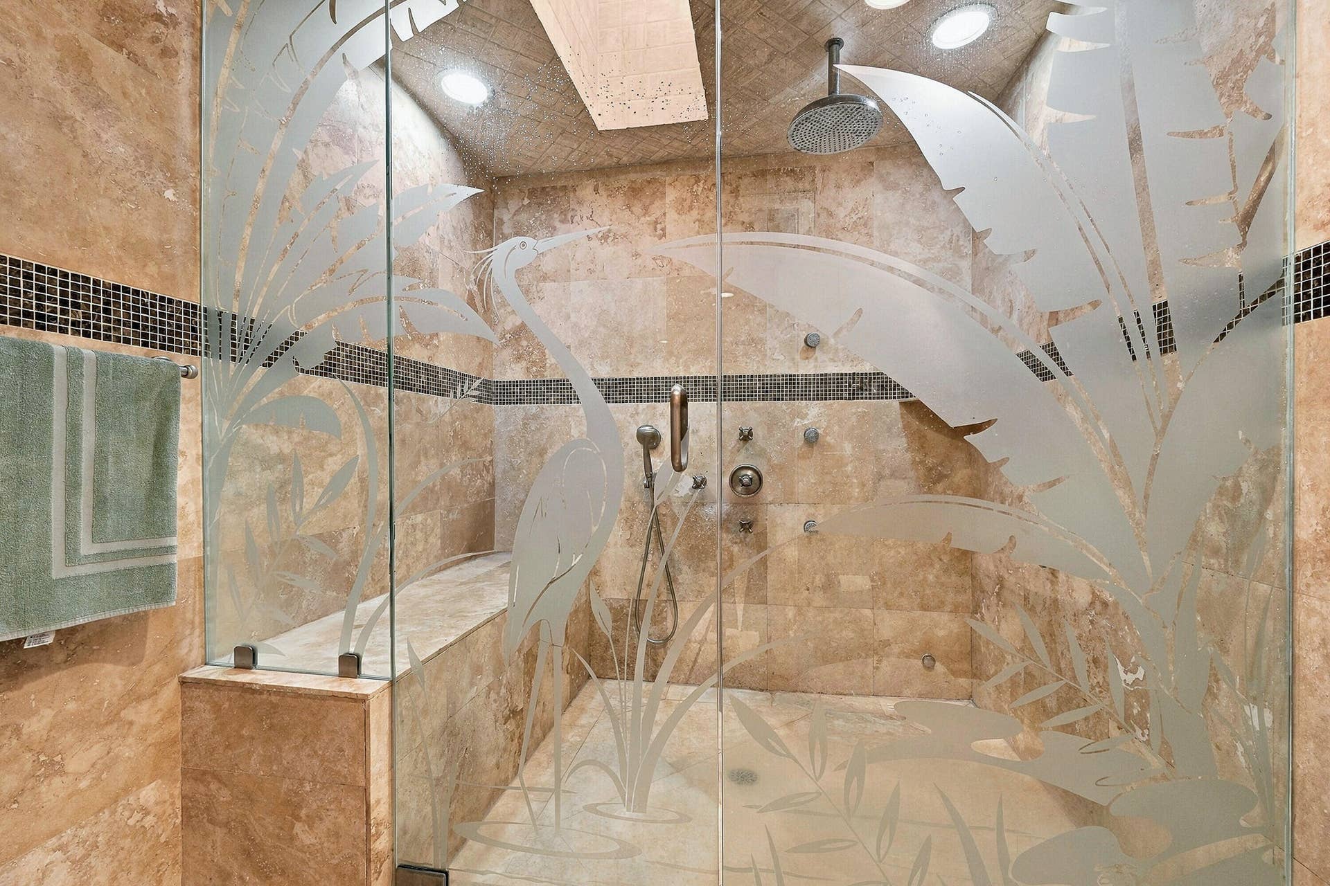 22932 IRONWEDGE Drive, Boca Raton, FL 33433 Steam Shower