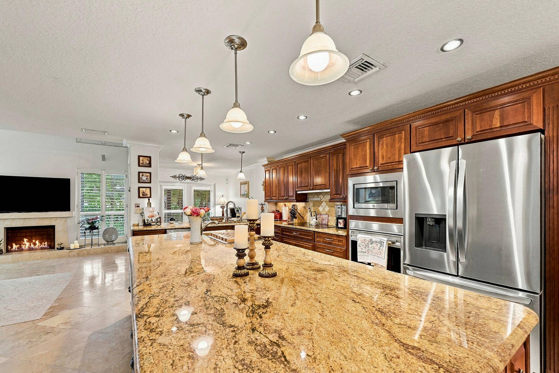 22932 IRONWEDGE Drive, Boca Raton, FL 33433 09_dsc_2834_with_fire_ef6458aa