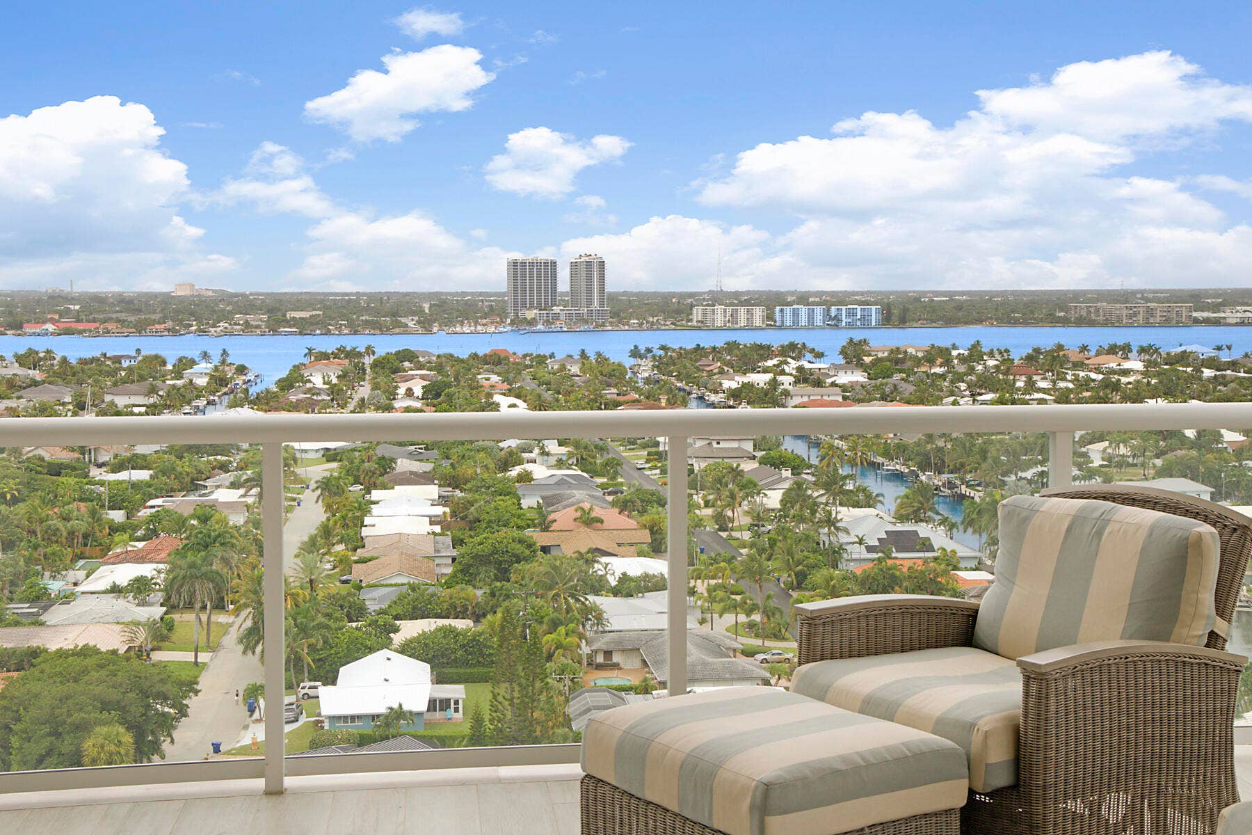 BALCONY WEST VIEWS