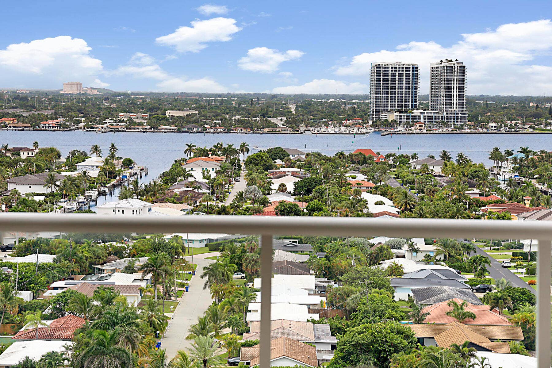 BALCONY WEST VIEWS