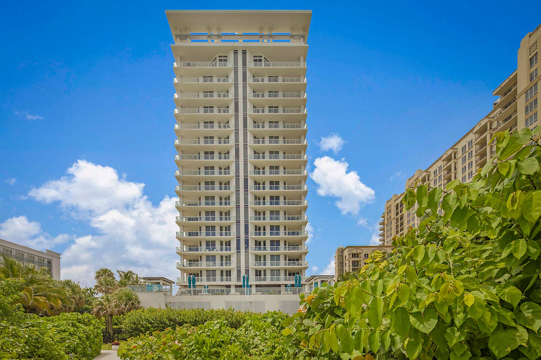 BUILDING FROM THE BEACH