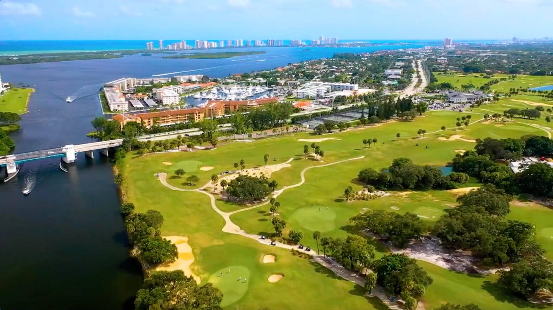 GOLF COMMUNITY NORTH PALM BEACH