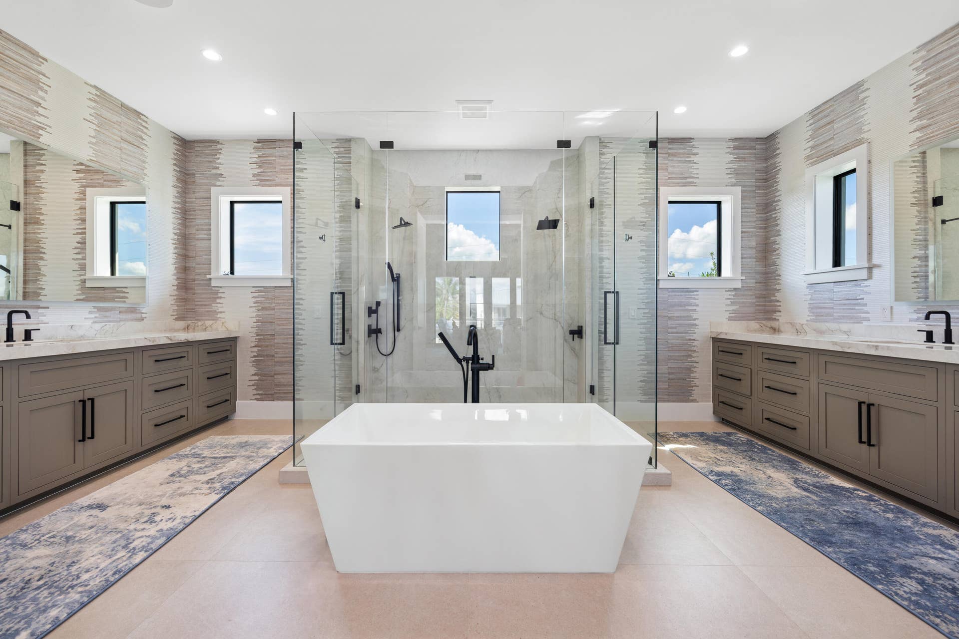 Master Suite Bath