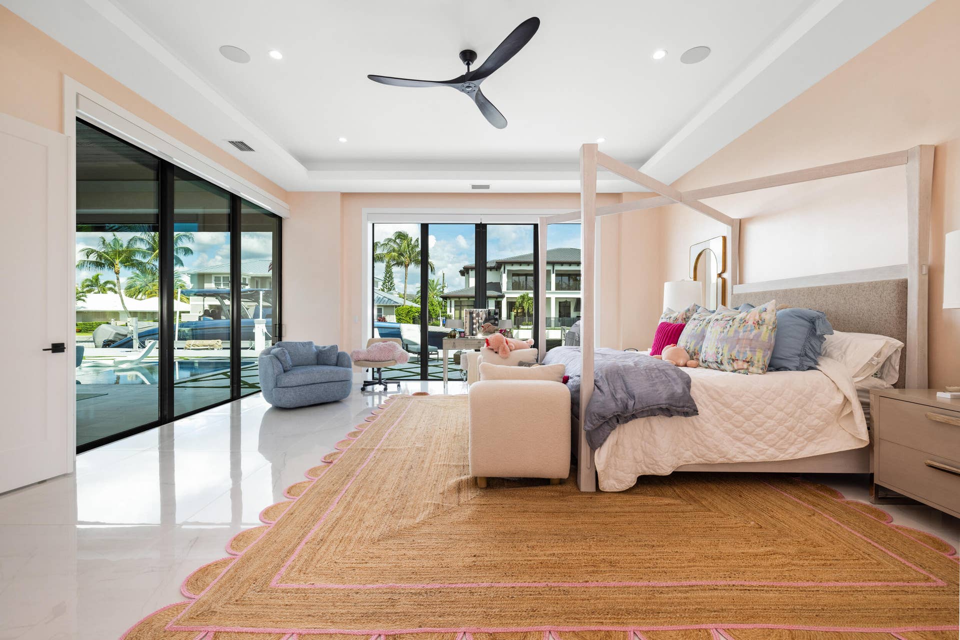 Master Suite 2