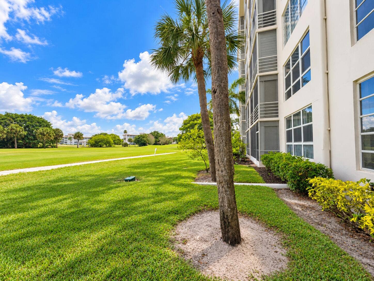 2671 S COURSE Drive, #105, Pompano Beach, FL 33069 Exterior from Patio
