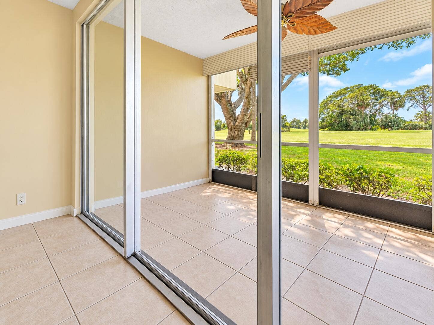 2671 S COURSE Drive, #105, Pompano Beach, FL 33069 Patio