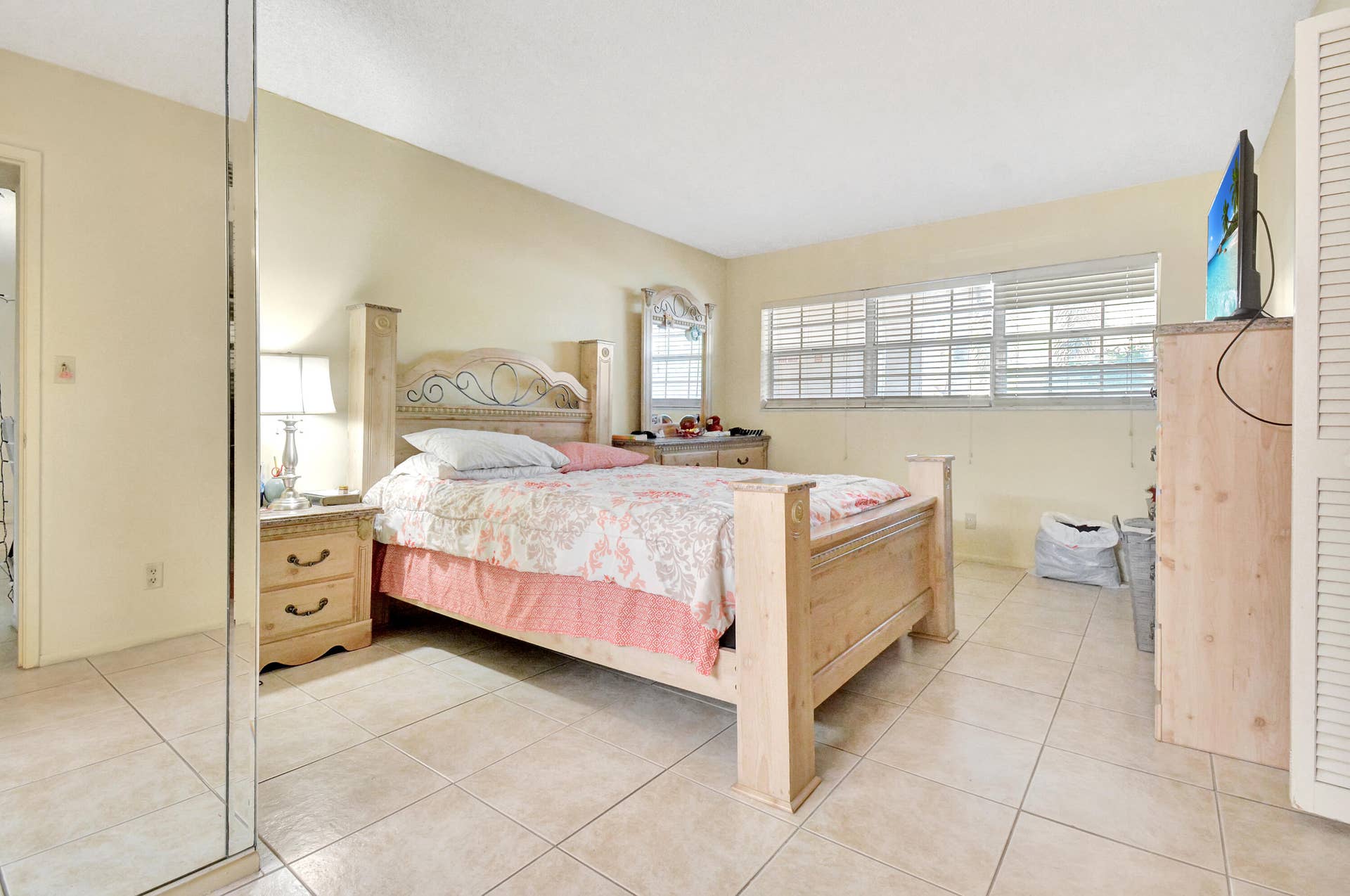 2671 S COURSE Drive, #105, Pompano Beach, FL 33069 Master Bed