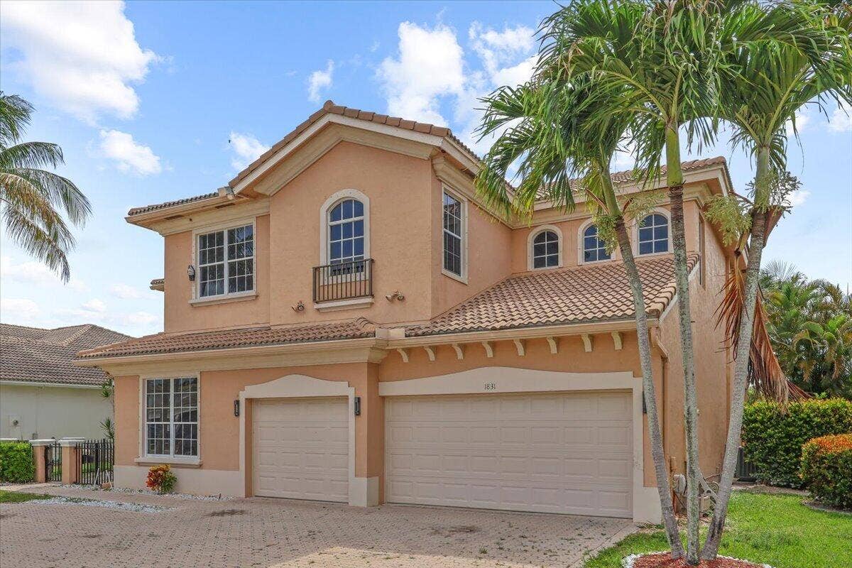 1831 Waldorf Drive E, Royal Palm Beach, FL 33411 FRONT VIEW