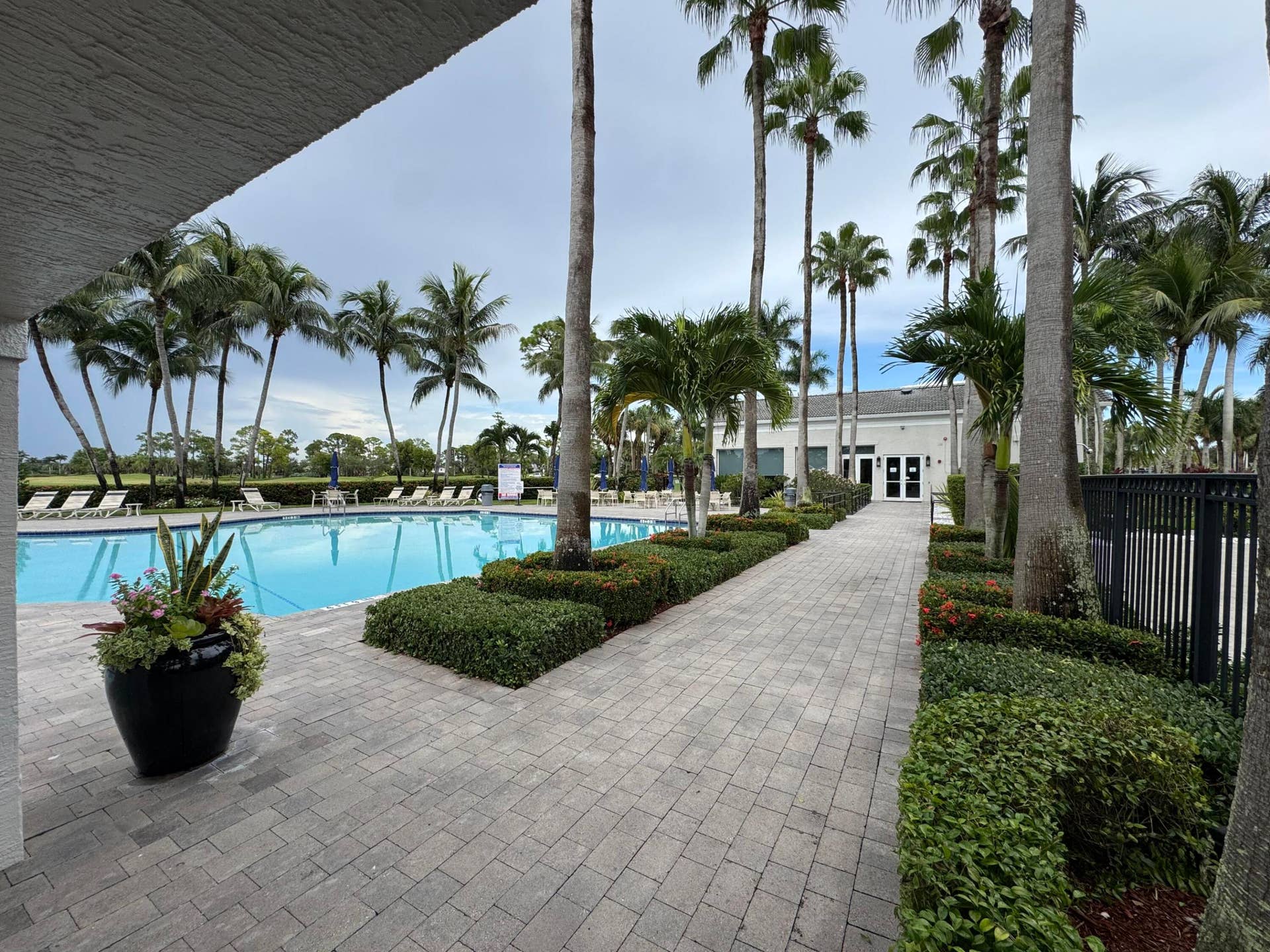 1831 Waldorf Drive E, Royal Palm Beach, FL 33411 REST AREA BY THE SWIMMING POOL INSIDE THE CLUBHOUSE FACILITY