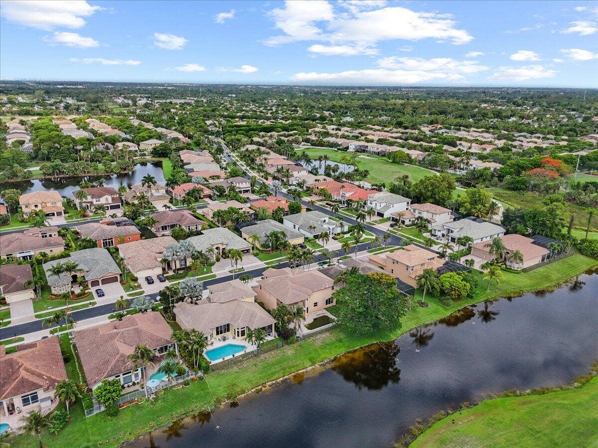 1831 Waldorf Drive E, Royal Palm Beach, FL 33411 06-1831-Waldorf-Dr_0007