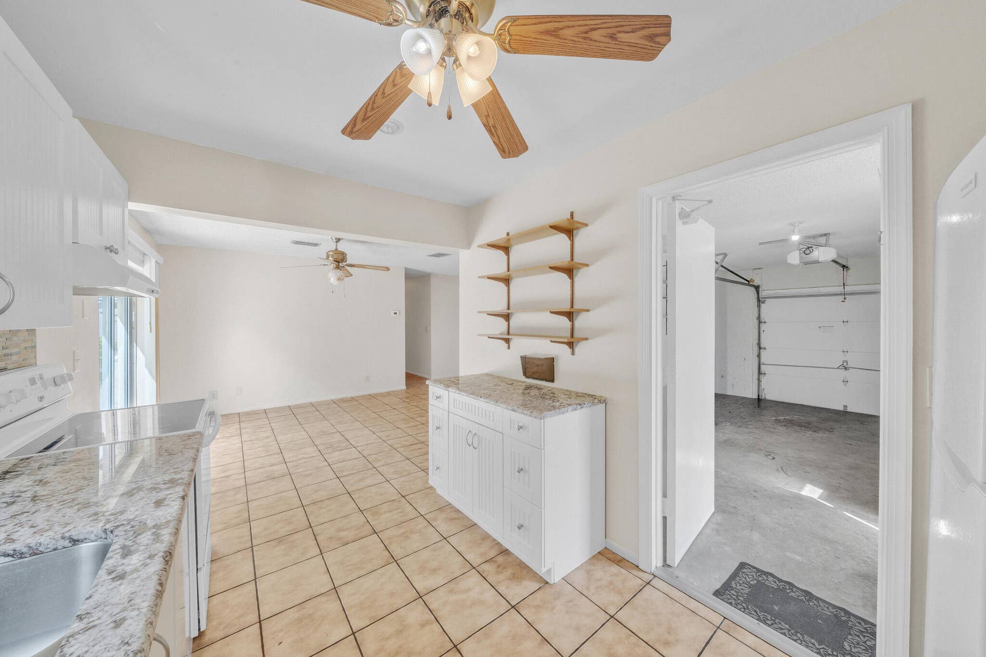 6 Kitchen (3)