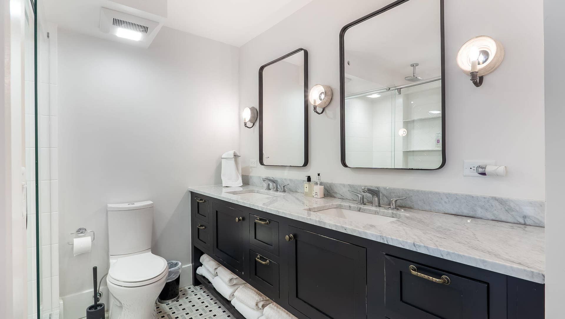 Ensuite Bath #3