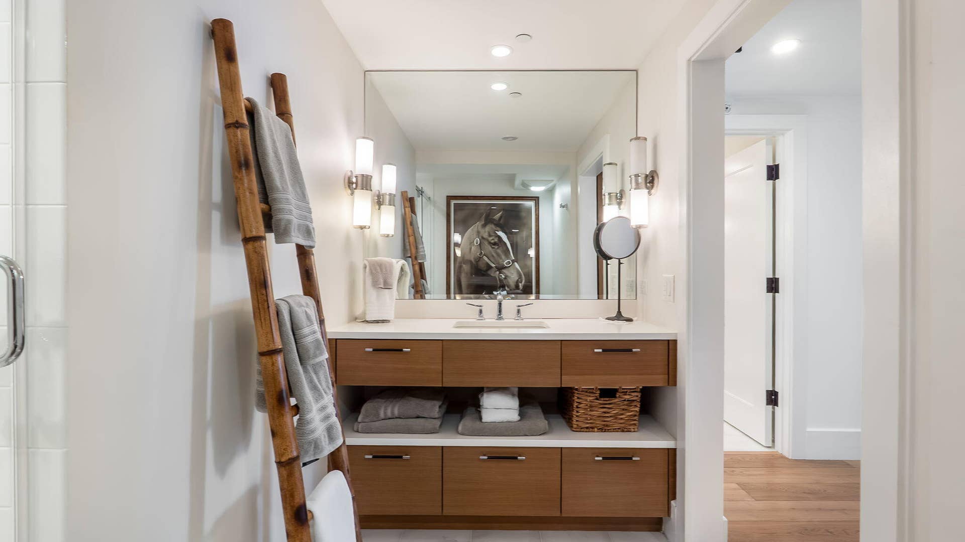 Primary Suite - Bath #2