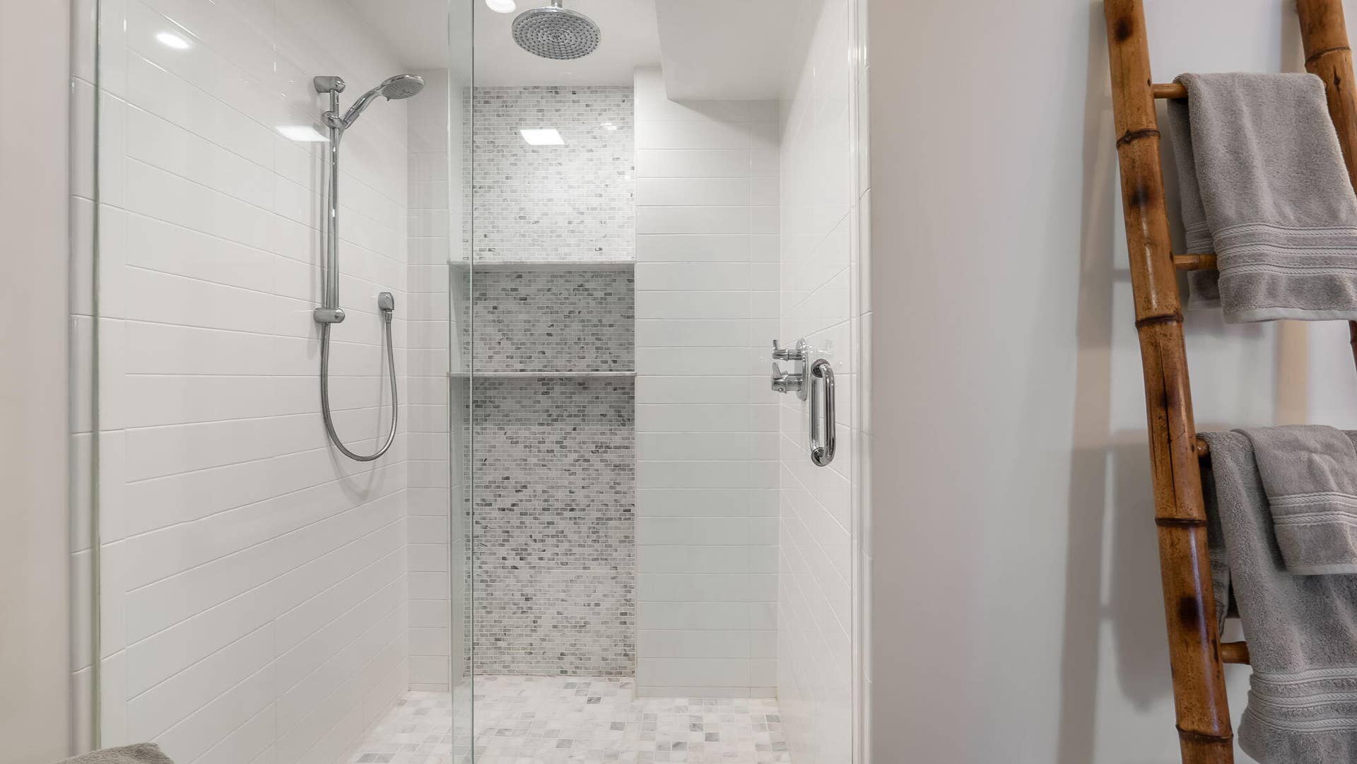Primary Suite - Bath