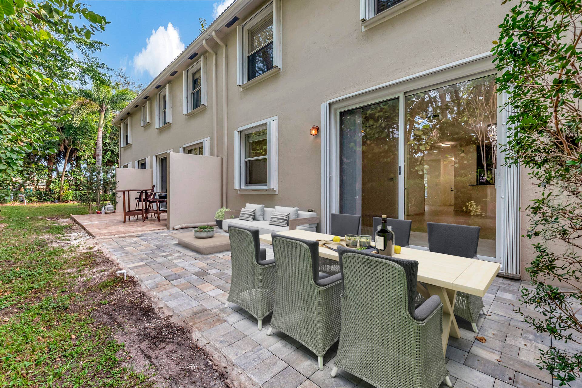 16169 Poppy Seed Circle, Delray Beach, FL 33484 Staged patio