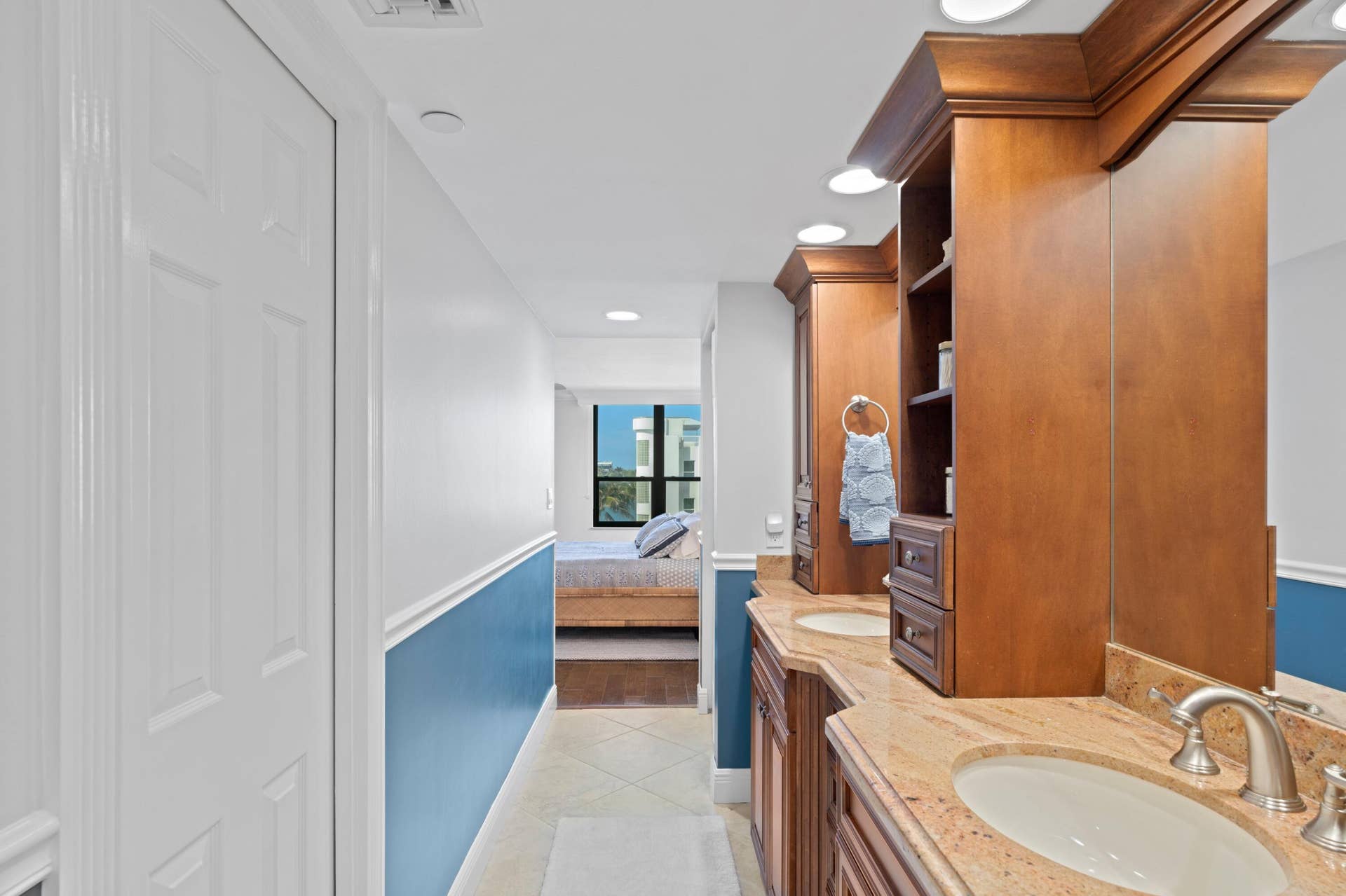 19670 Beach Road, #B303, Tequesta, Jupiter, FL 33469 IMG_1335