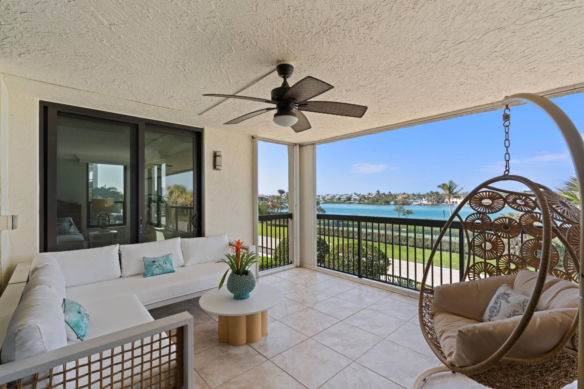 19670 Beach Road, #B303, Tequesta, Jupiter, FL 33469 IMG_1350
