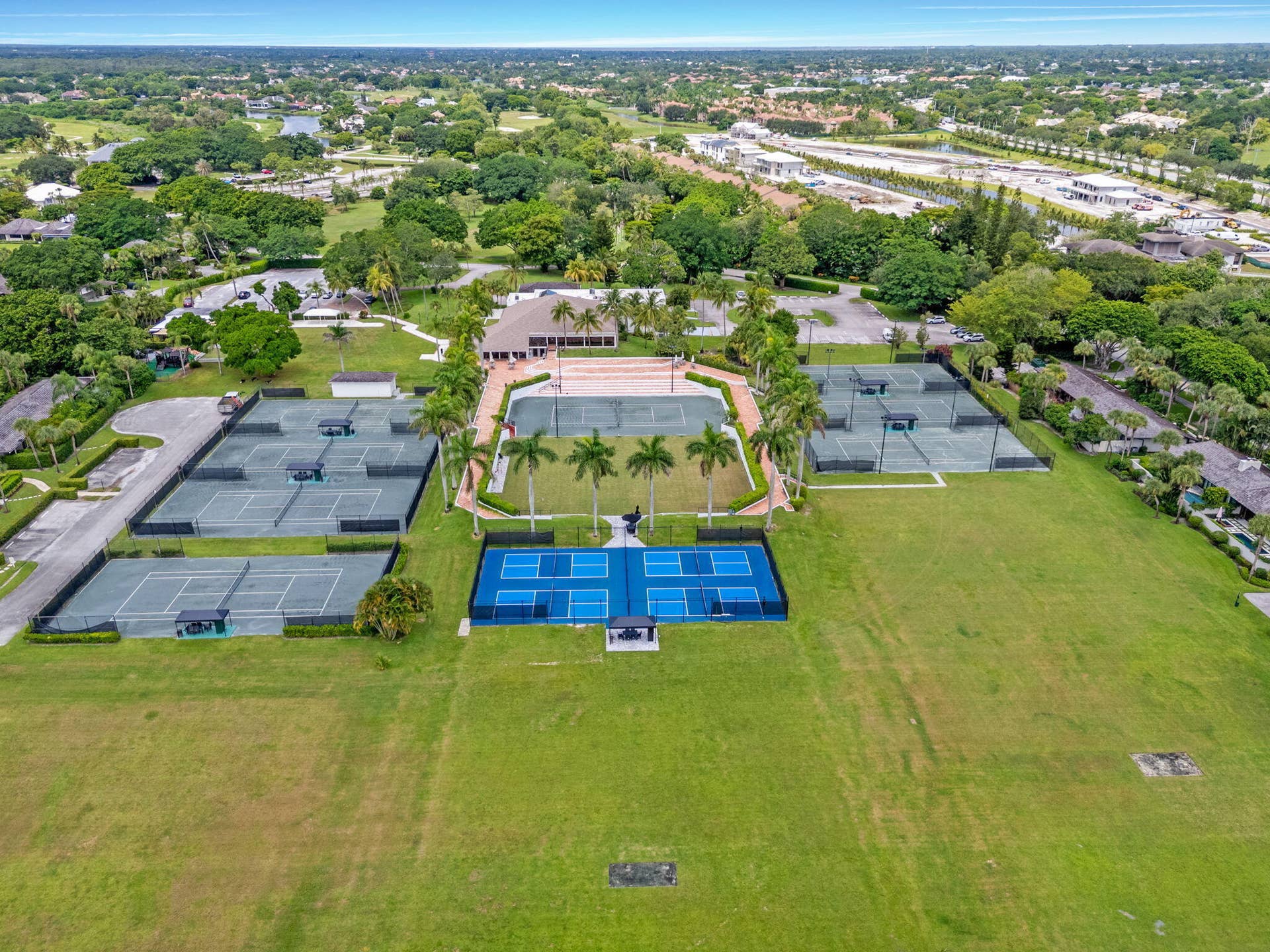 2971 Bent Cypress Road, Wellington, FL 33414 8-web-or-mls-DJI_20250722121656_0604_D