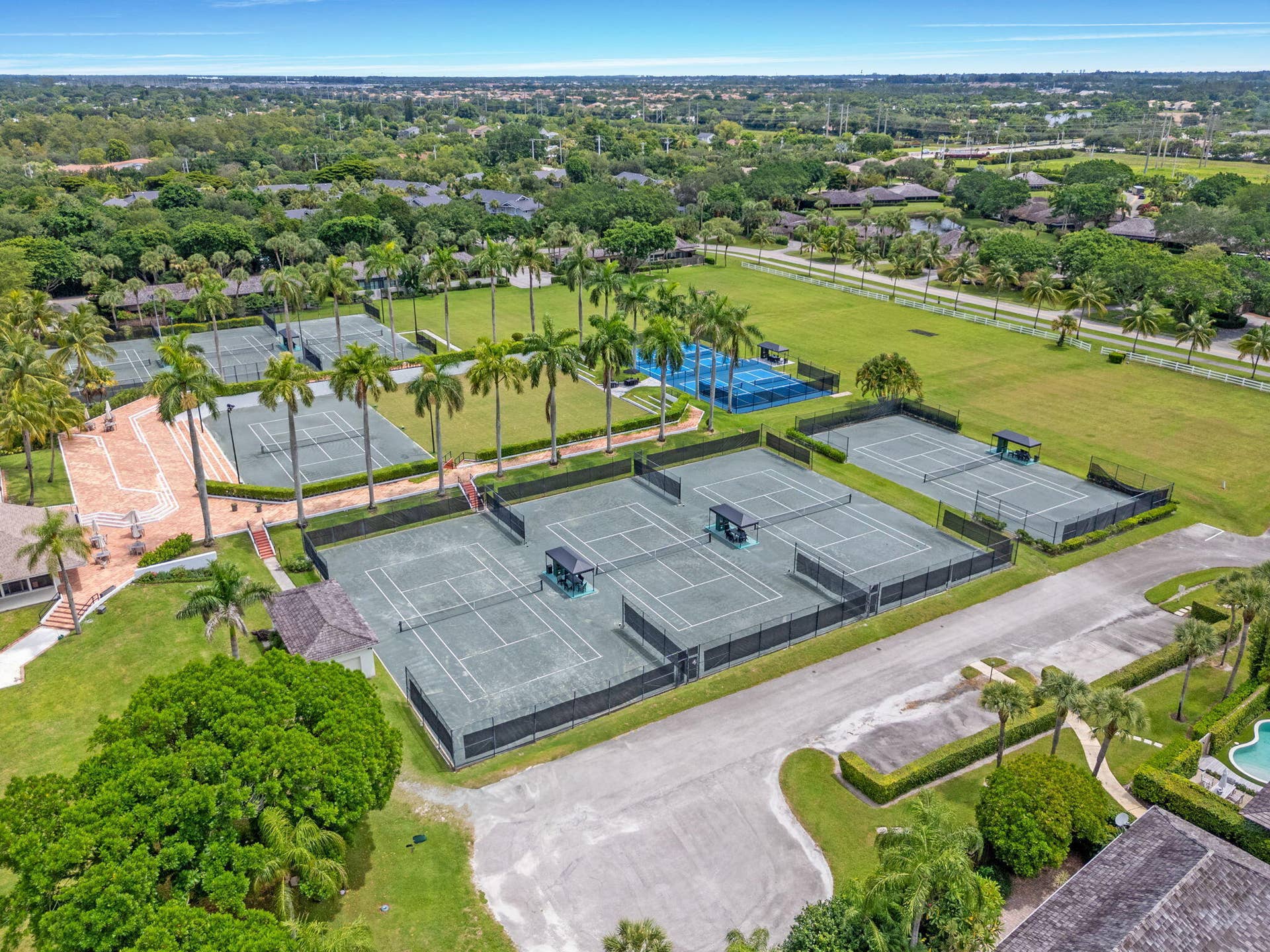 2971 Bent Cypress Road, Wellington, FL 33414 10-web-or-mls-DJI_20250722121505_0602_D