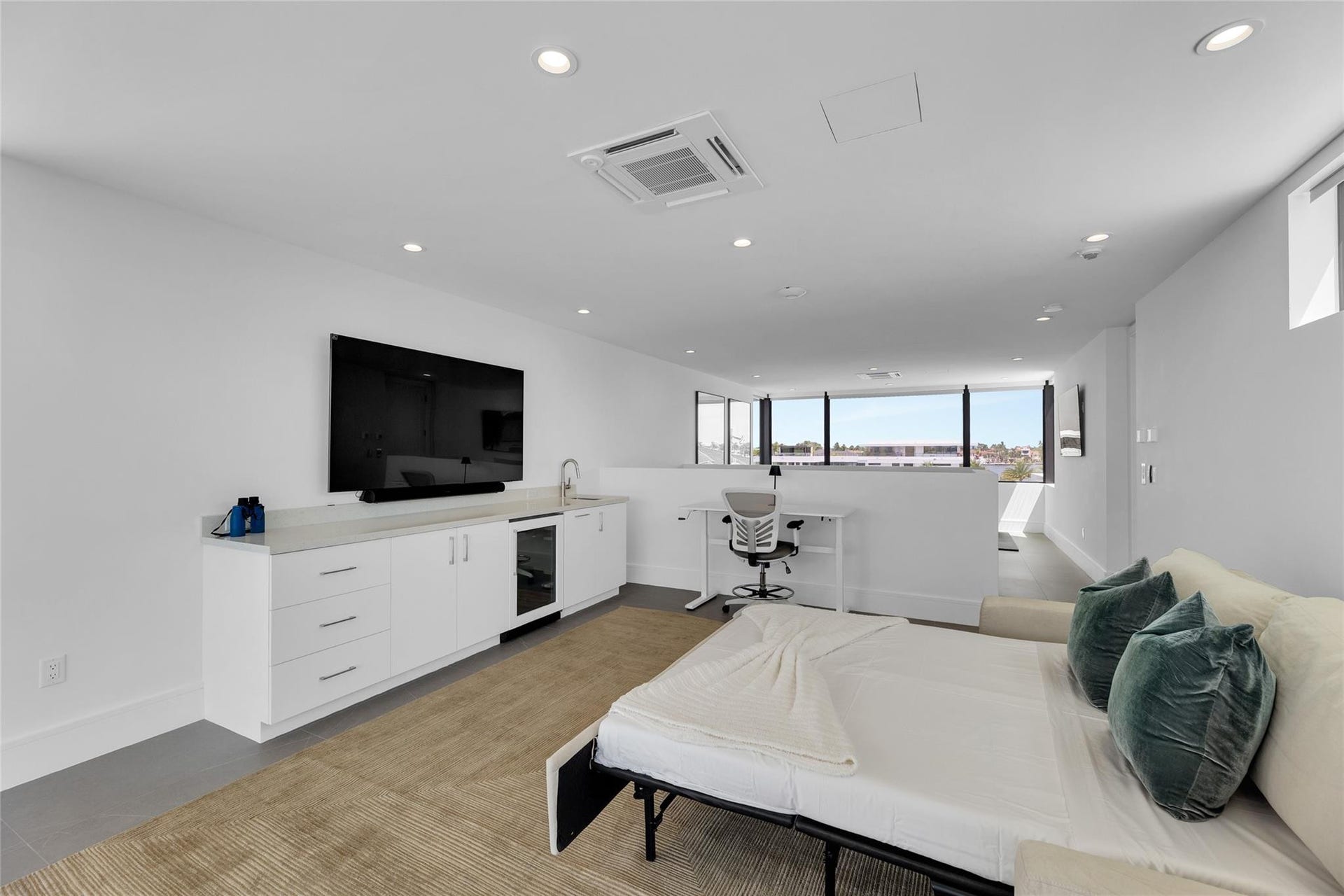 1730 SE 13th Street, Fort Lauderdale, FL 33316 3rd Floor Den w/ Kitchenette & expansive balcony.
