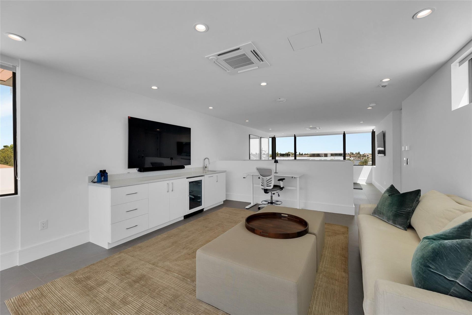 1730 SE 13th Street, Fort Lauderdale, FL 33316 3rd Floor Den w/ Kitchenette & expansive balcony.