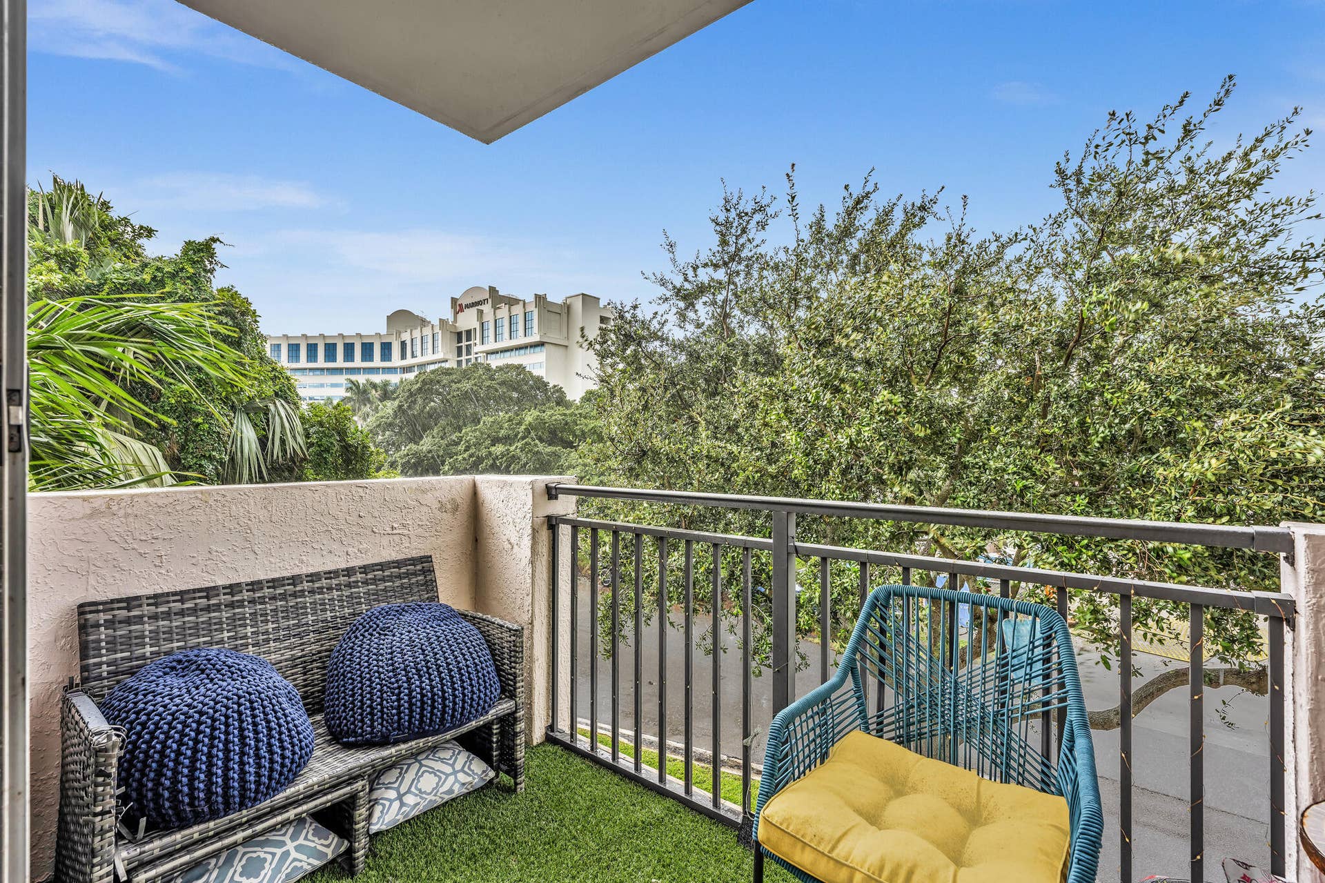 616 Clearwater Park Road, #213, West Palm Beach, FL 33401 Balcony