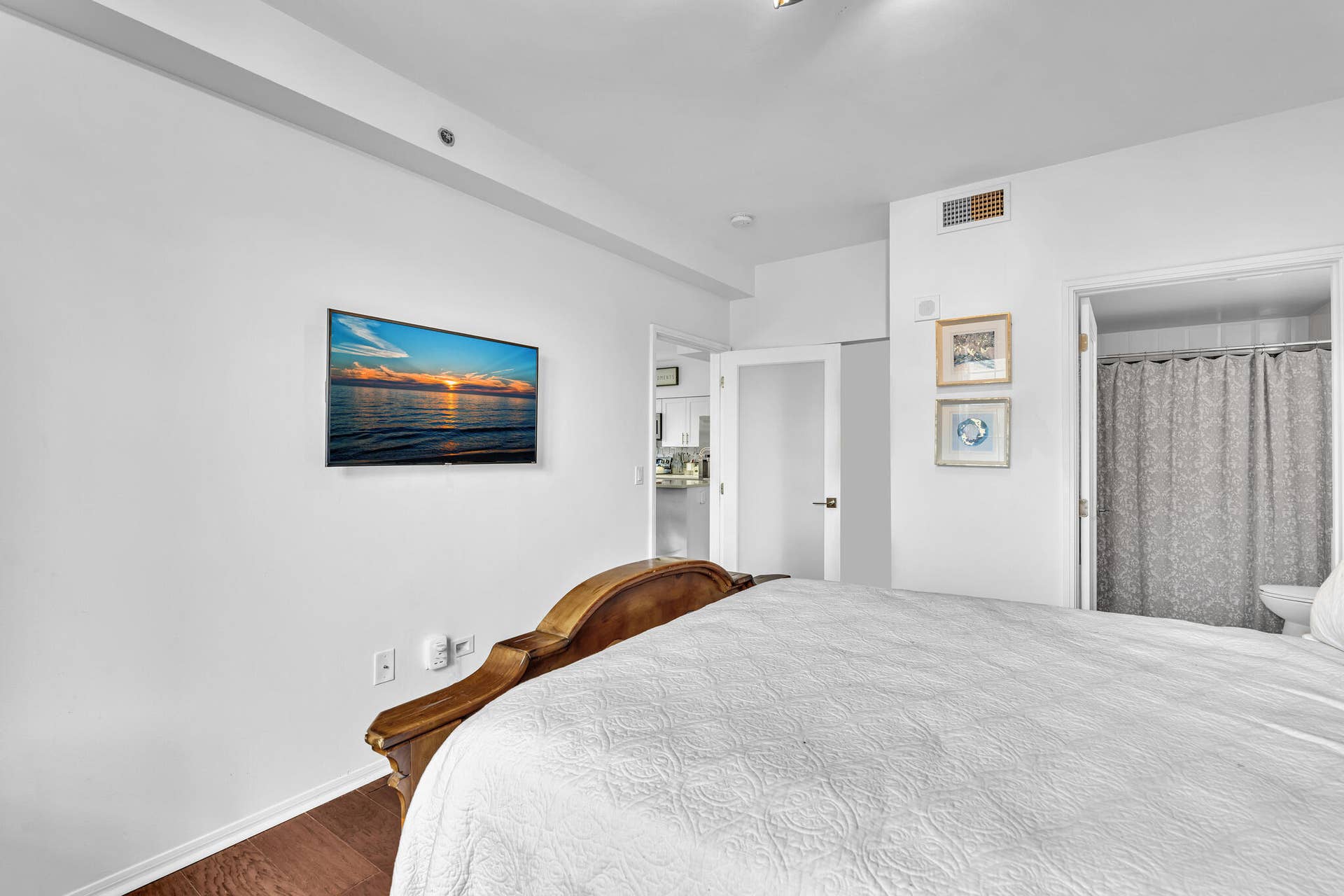 616 Clearwater Park Road, #213, West Palm Beach, FL 33401 Primary Bedroom