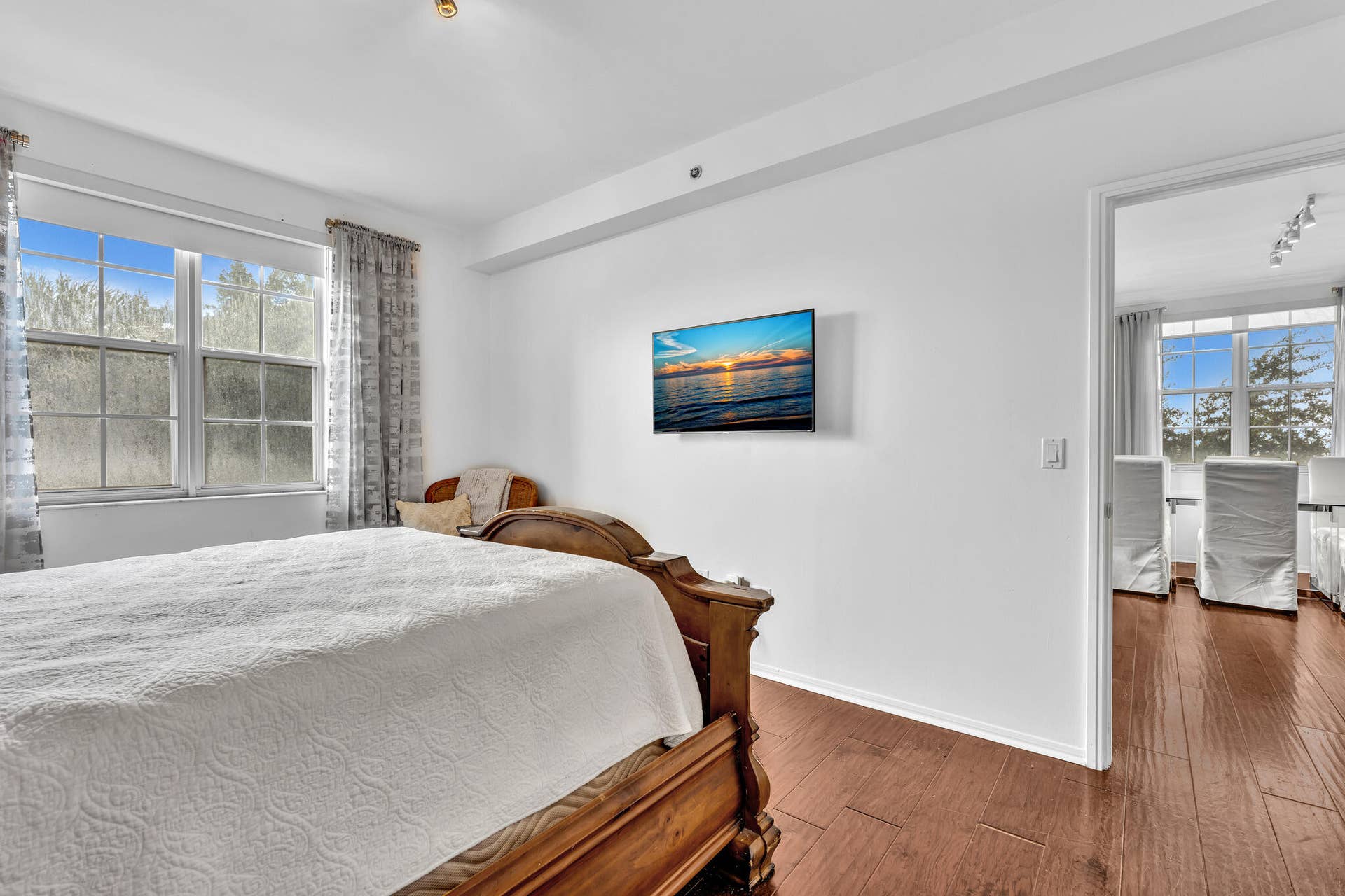 616 Clearwater Park Road, #213, West Palm Beach, FL 33401 Primary Bedroom