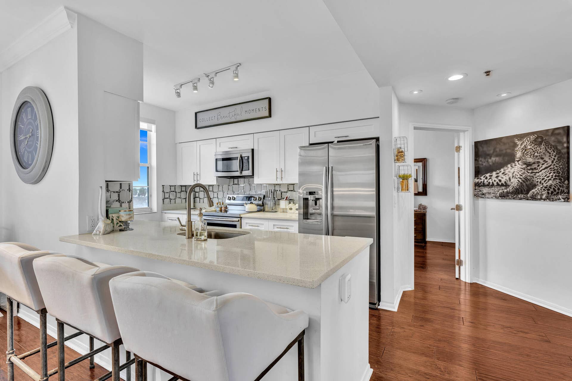 616 Clearwater Park Road, #213, West Palm Beach, FL 33401 Kitchen/Eating Area