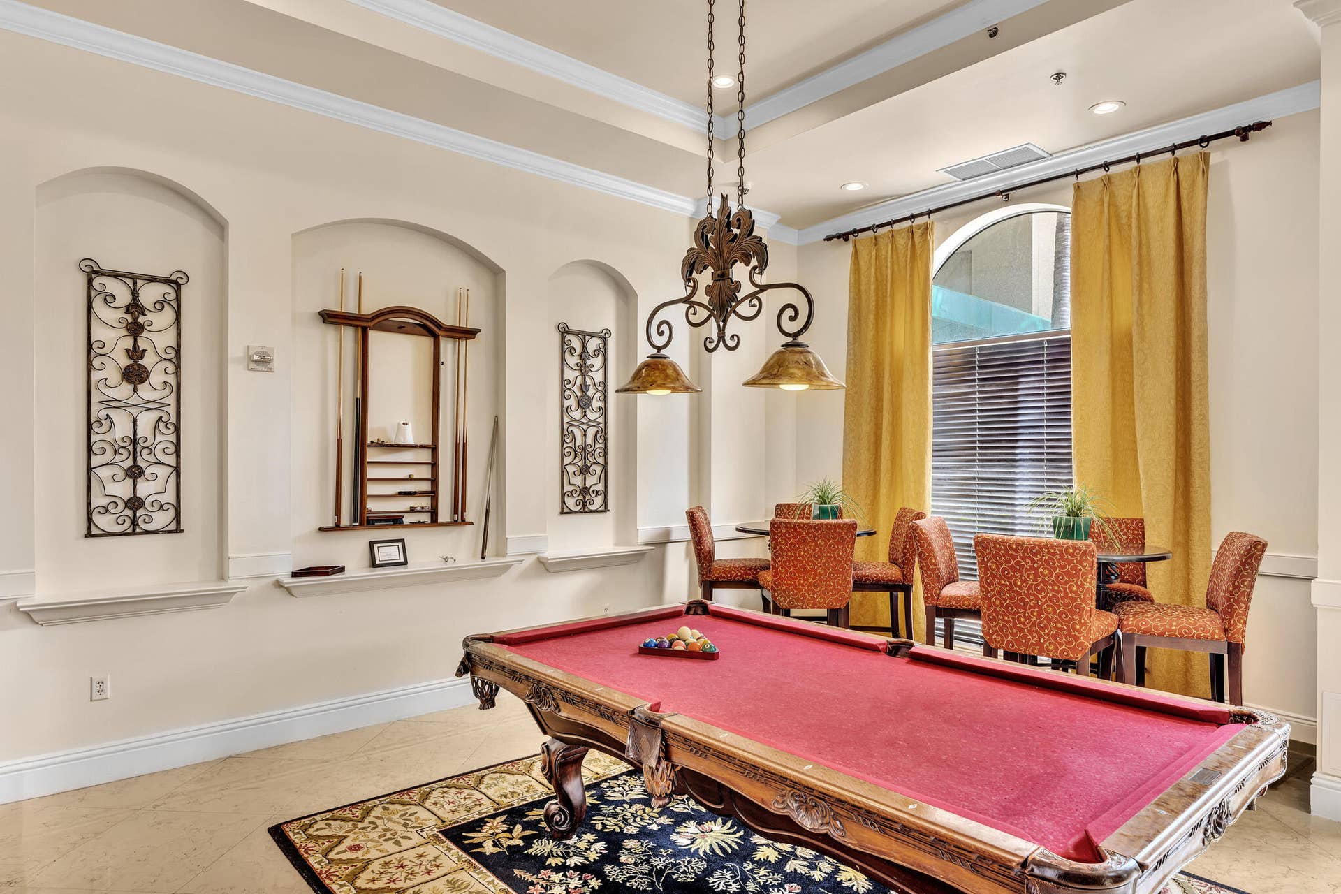 616 Clearwater Park Road, #213, West Palm Beach, FL 33401 Social Room