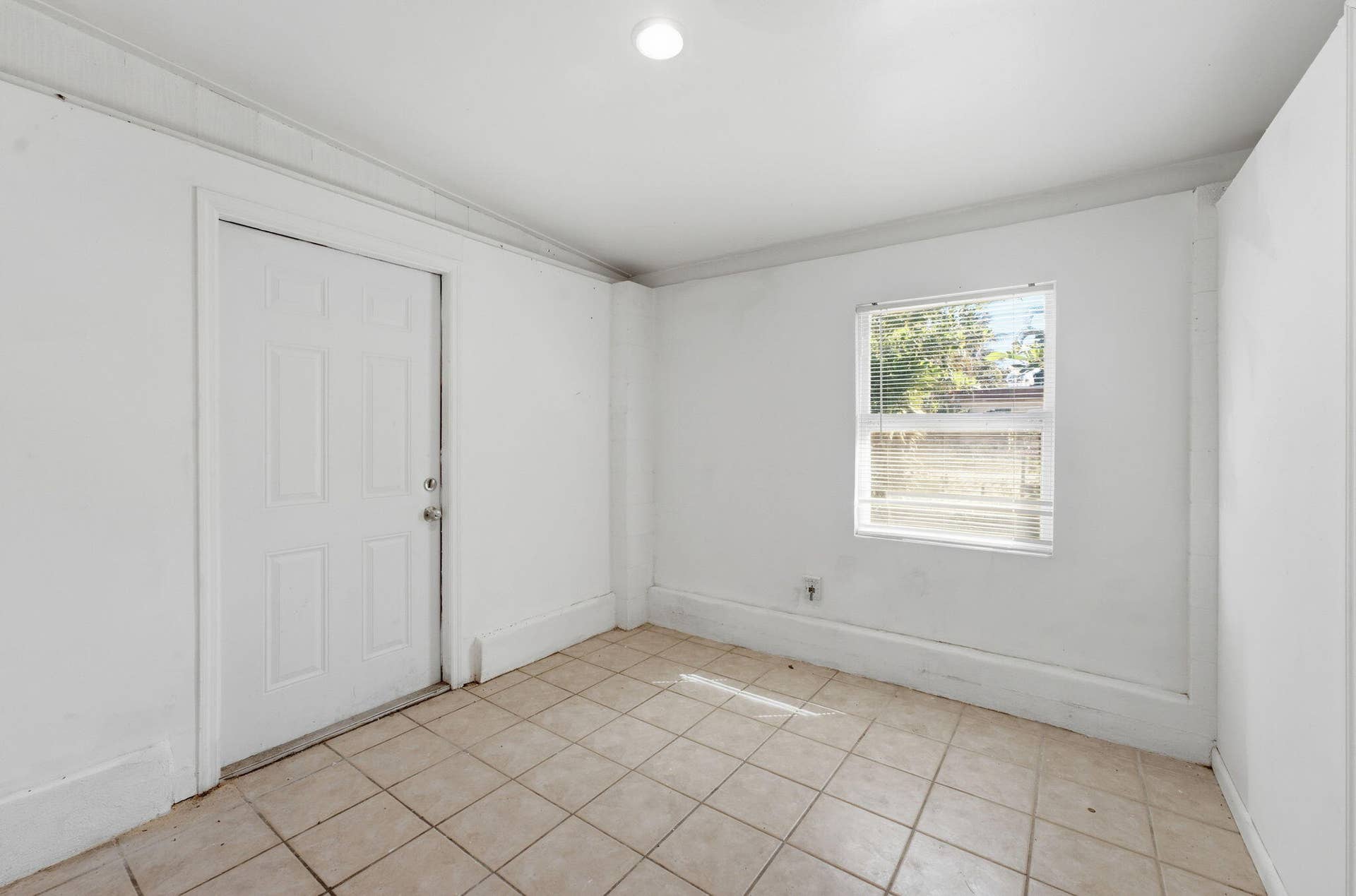 2-web-or-mls-DSC05204