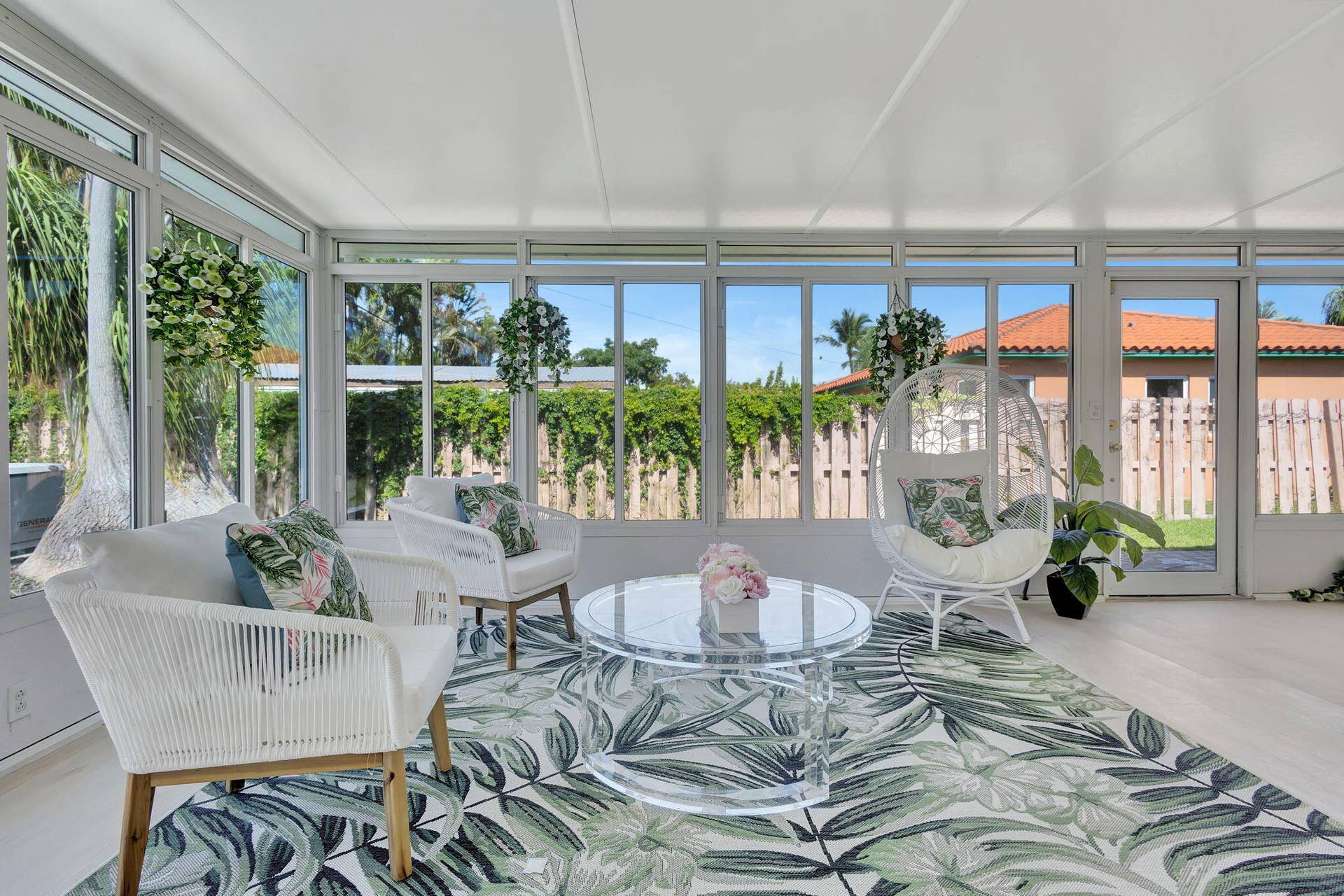 338 Palmetto Street, West Palm Beach, FL 33405 Screened Patio