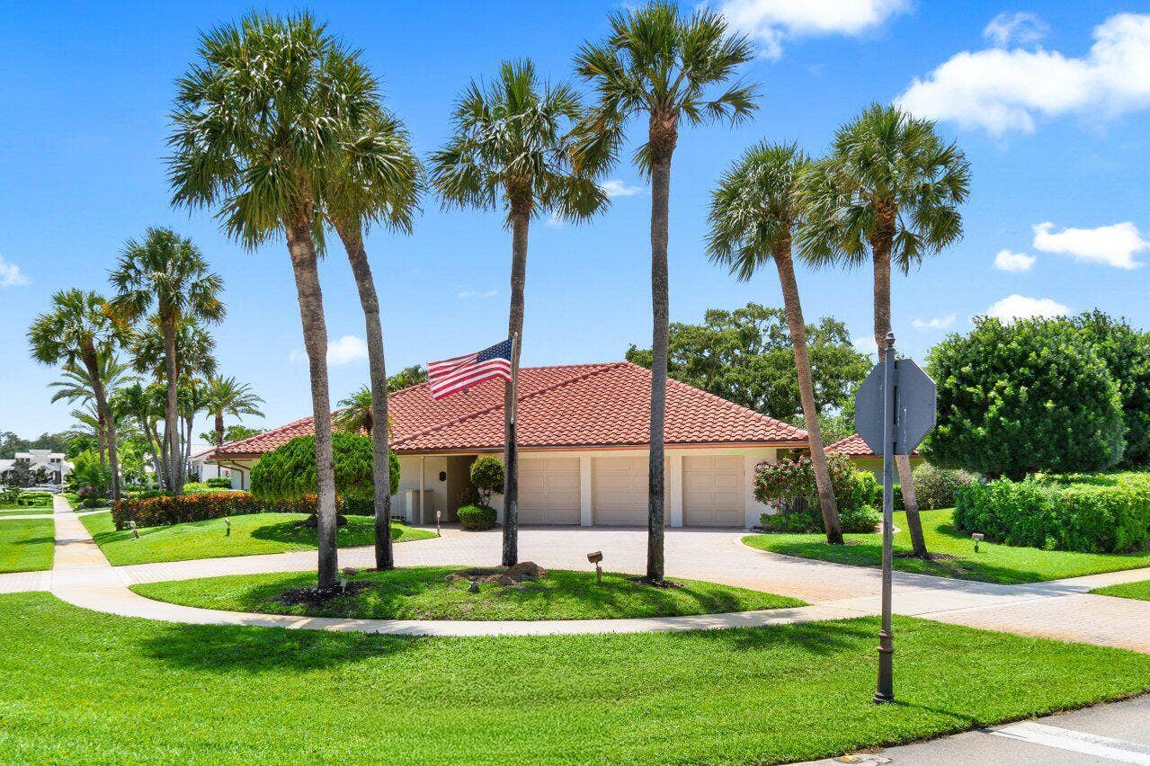 002-4246LiveOakBoulevard
