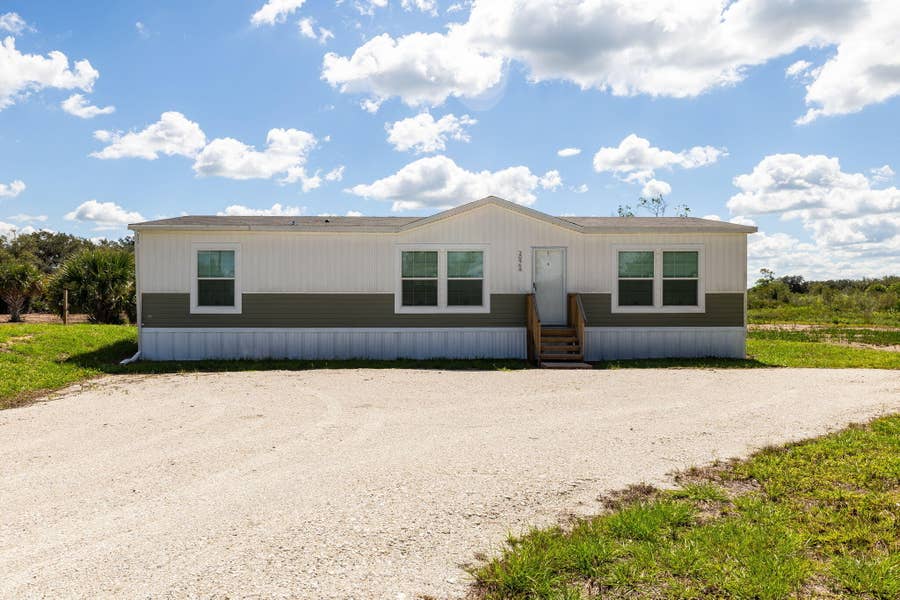 Property photo for 20968 NW 264th Street, Okeechobee, FL