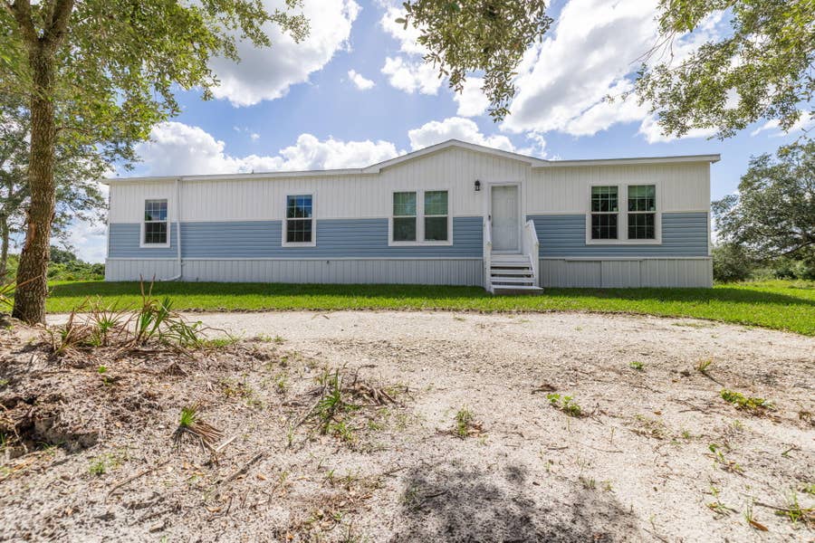 Property photo for 16918 NW 264TH Street, Okeechobee, FL