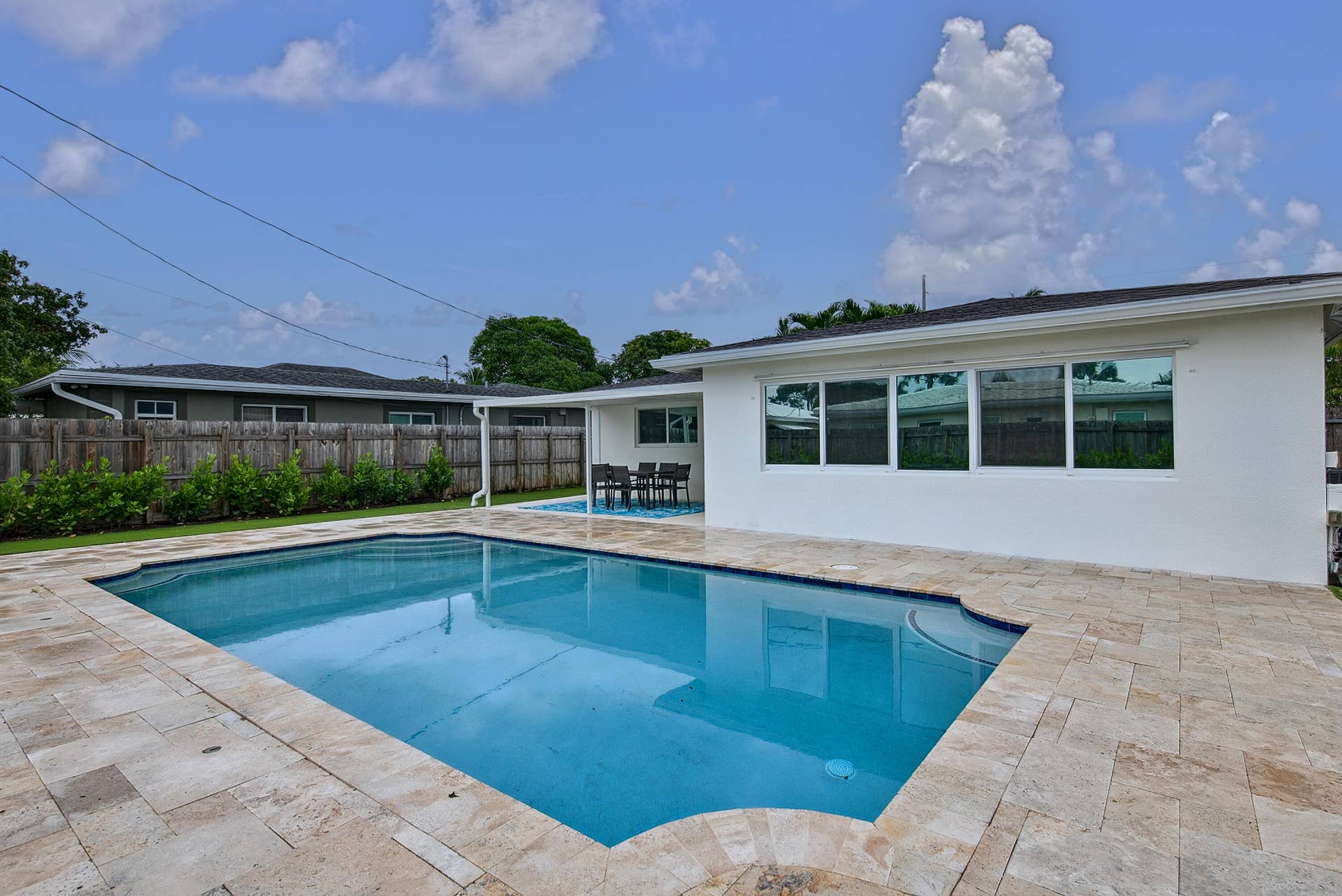 341 NE 45TH Street, Oakland Park, FL 33334 RonJill341-11
