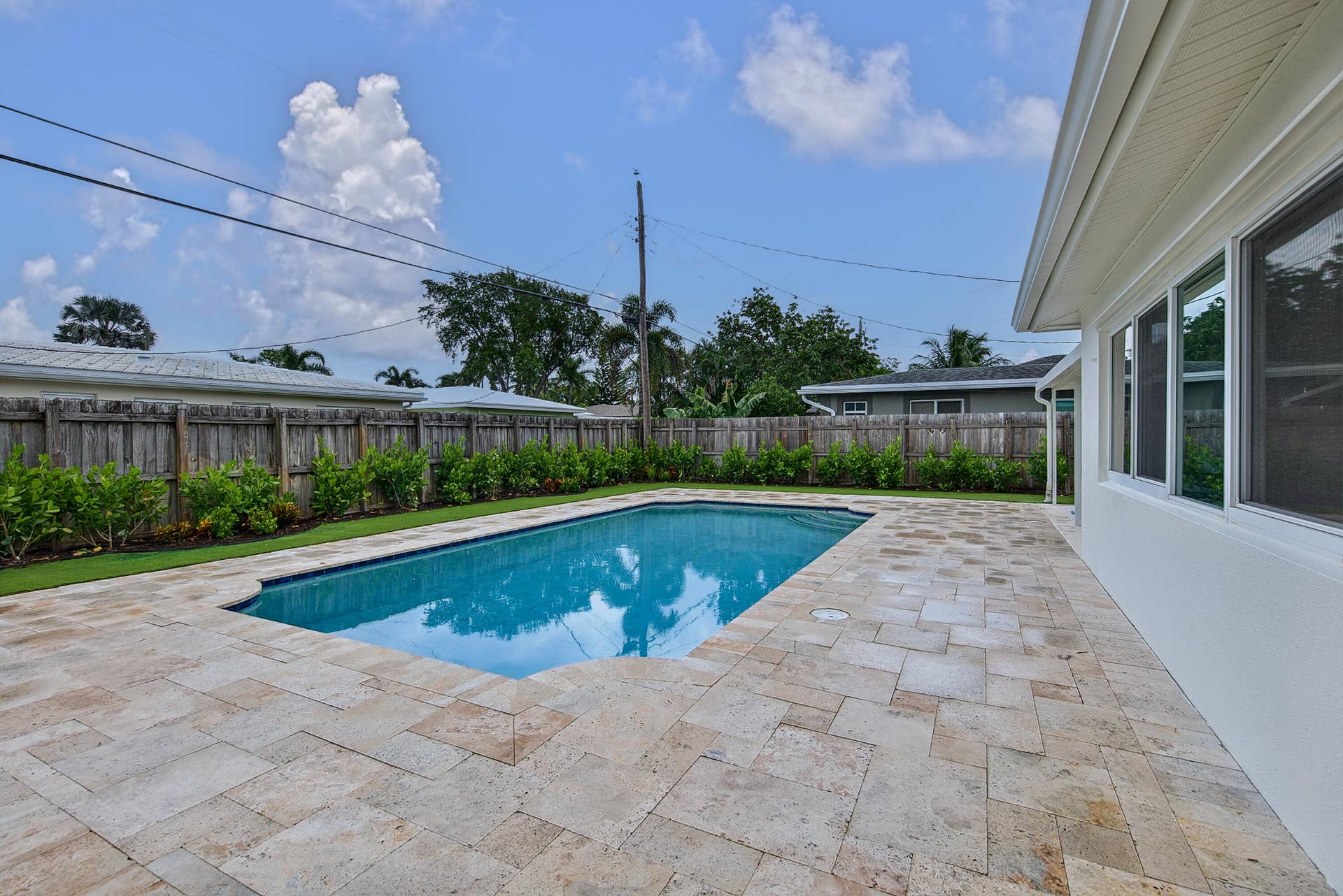 341 NE 45TH Street, Oakland Park, FL 33334 RonJill341-10